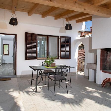 Apartman Luka Rovinj Exterior photo