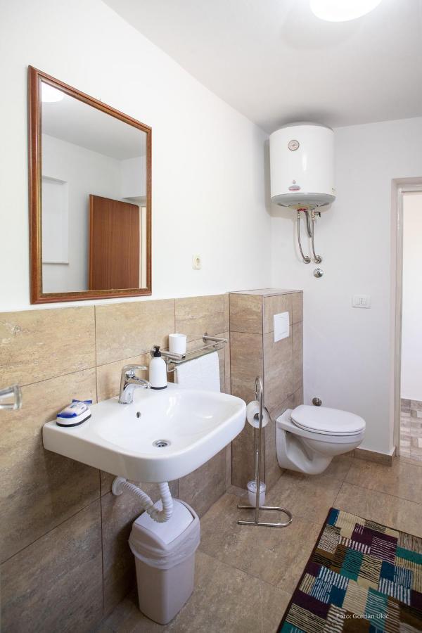 Apartman Luka Rovinj Exterior photo
